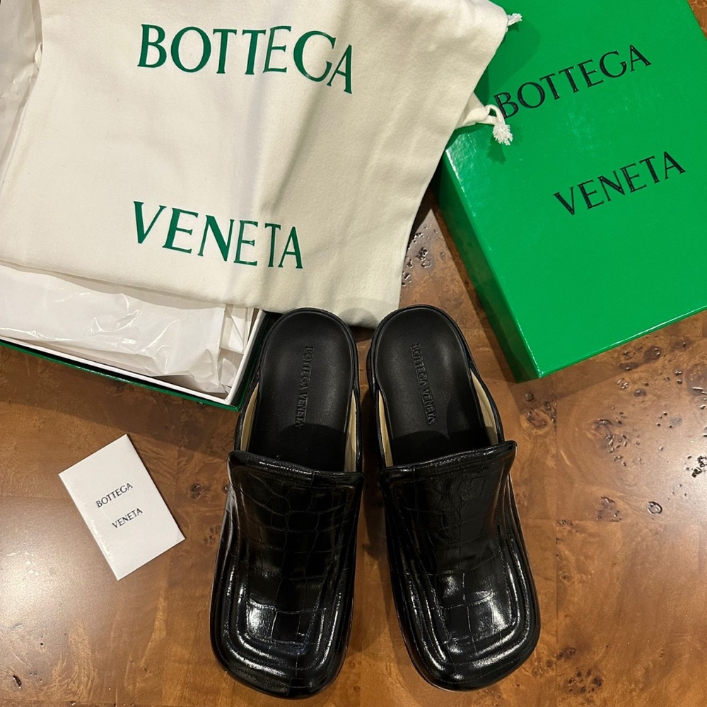 Bottega shoes new 39
